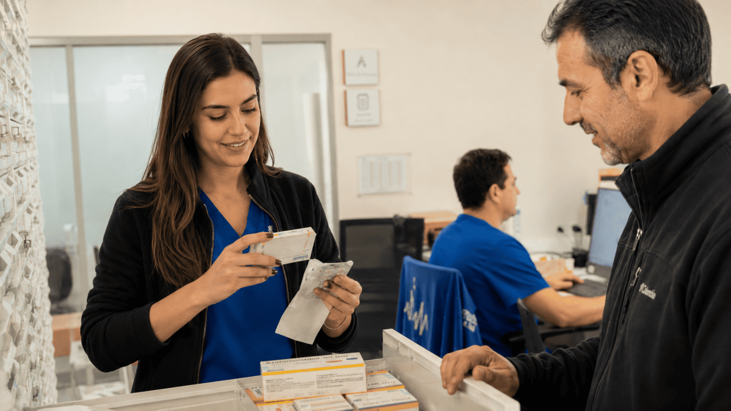 Vitabotica facilita el acceso a medicamentos con ahorro, despacho a domicilio y catálogo online