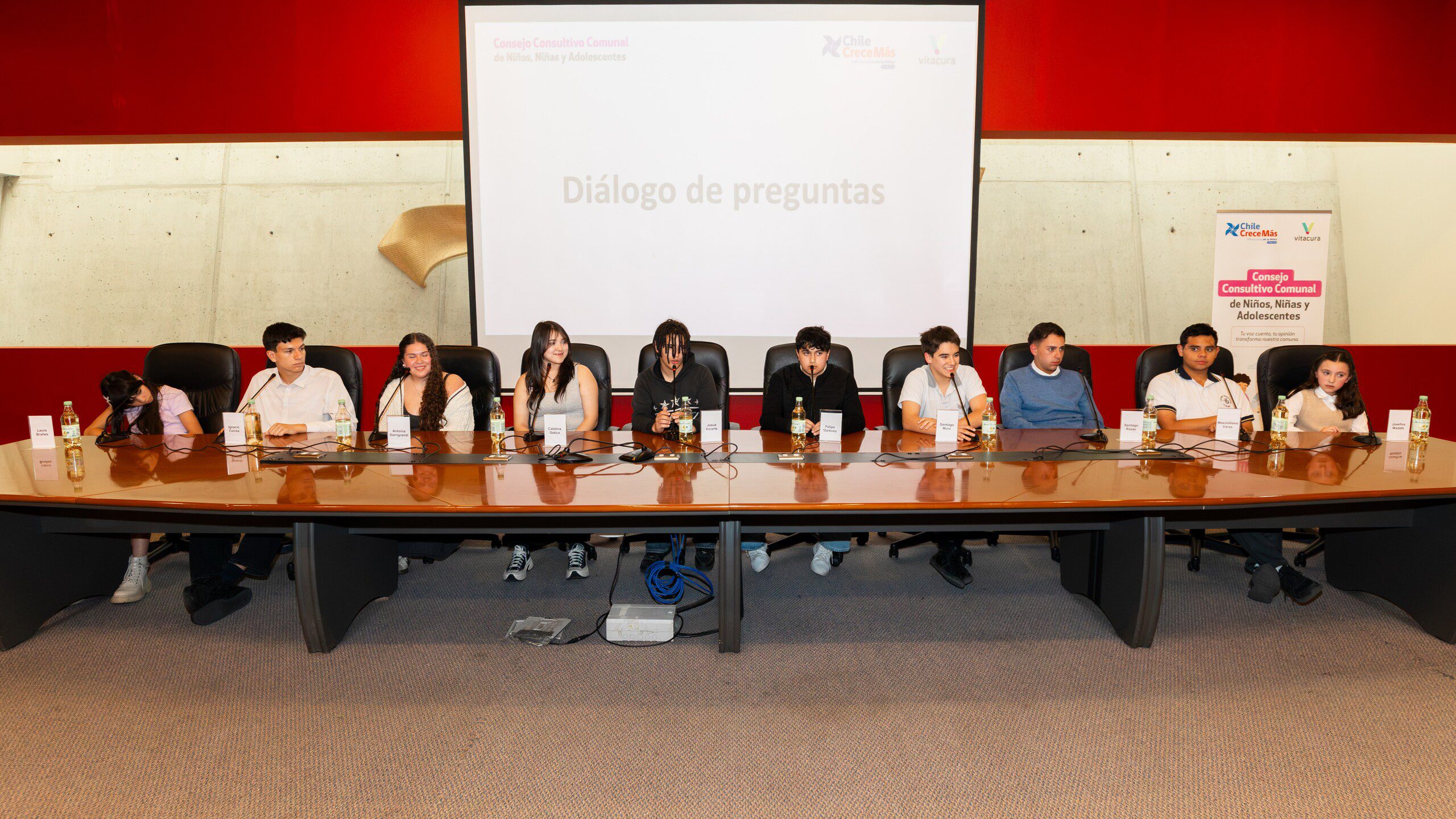Diez niños, niñas y adolescentes conformaron el Consejo Consultivo Comunal de Vitacura