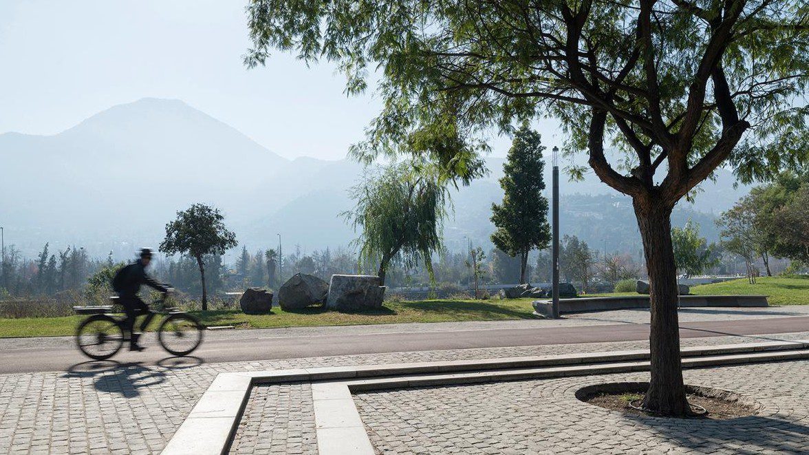 Tramo de Mapocho 42K en Vitacura fue seleccionado para la XIV Bienal Iberoamericana de Arquitectura y Urbanismo